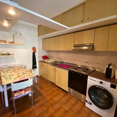 Il Di Giusy Spazioso Trilocale Apartment *